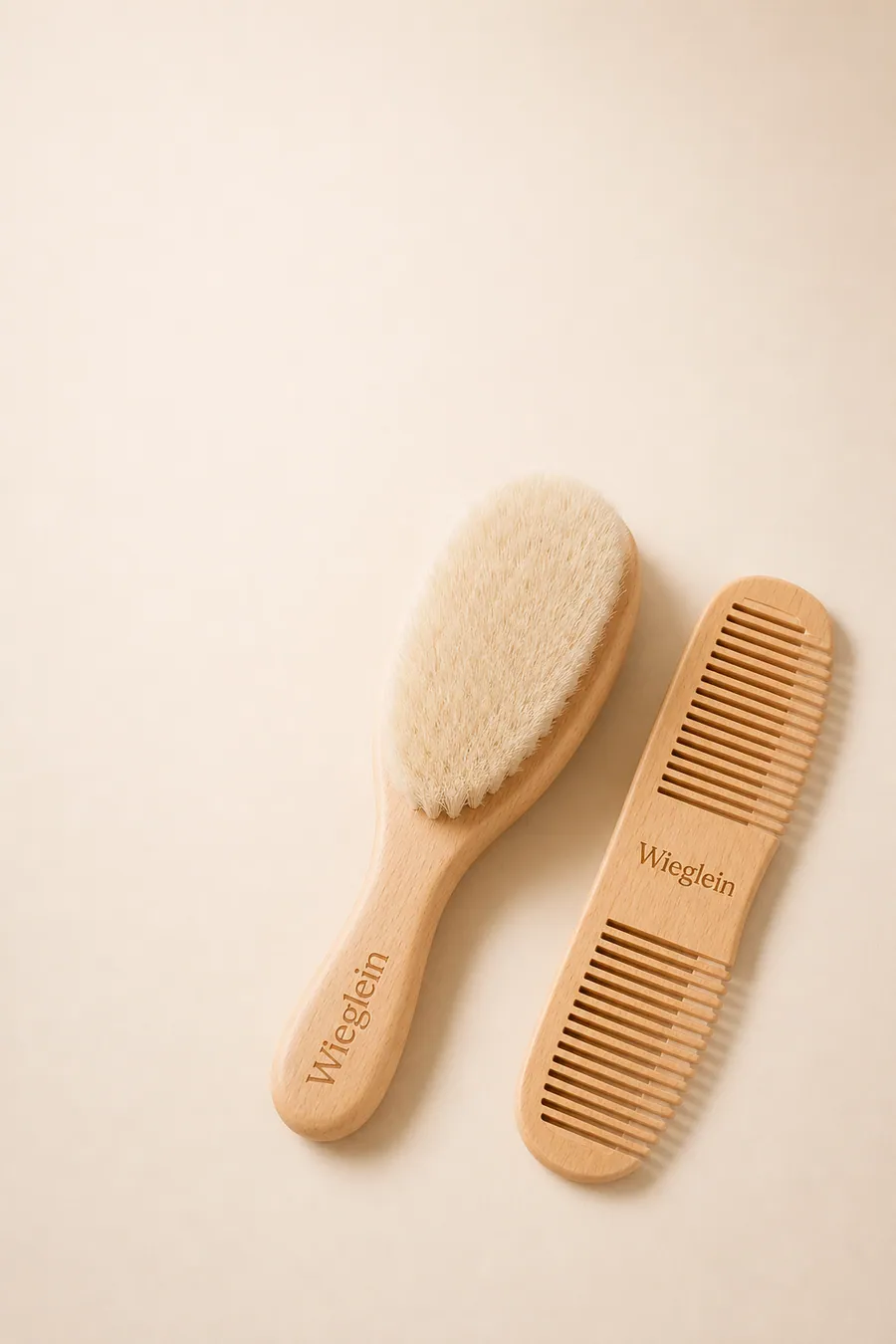 Wieglein wooden baby brush and double-ended comb